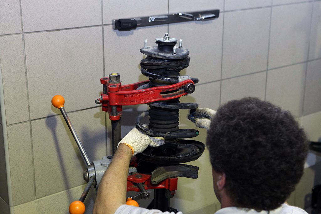 Замена амортизаторов Хонда | Проверка амортизаторов на вибростенде ...